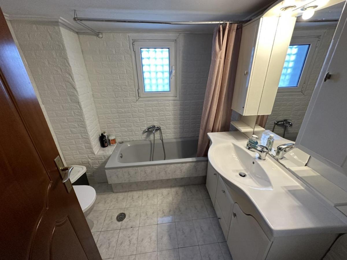 Alimos Marina Huge 3Bd Apartment Atenas Exterior foto